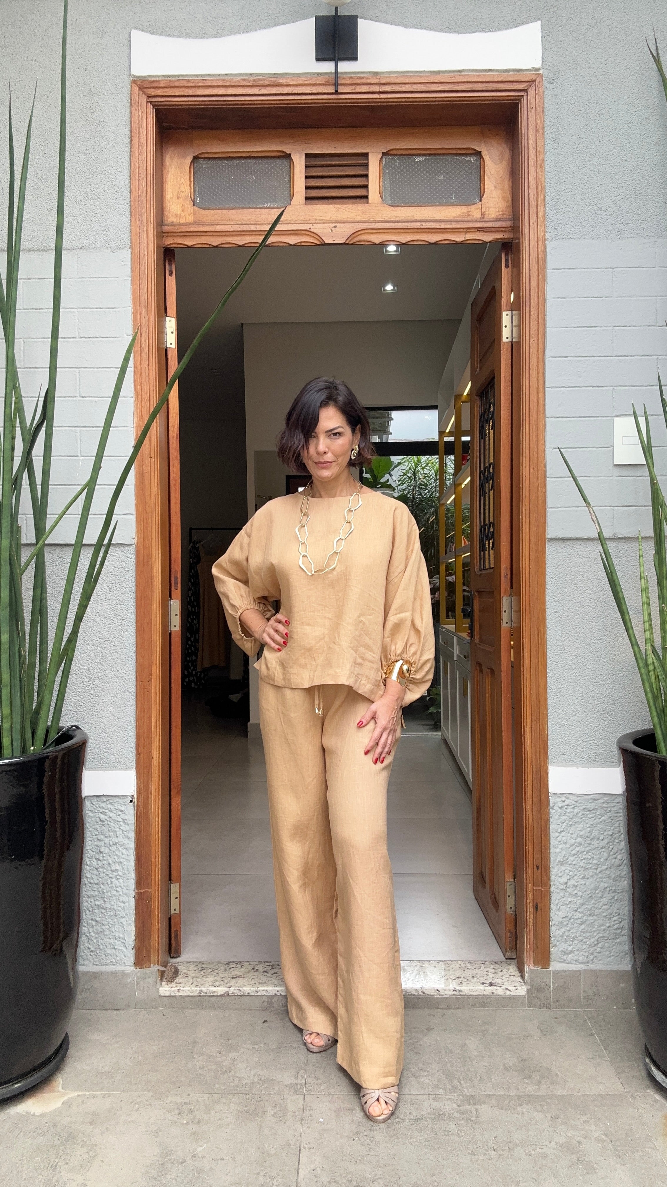 Conjunto Biella em Linho Puro — Vista Frontal | EZILDINHA